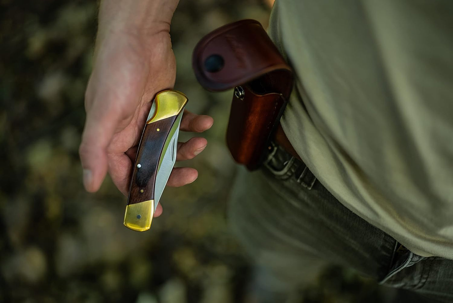 Uncle Henry LB7 Bear Paw Traditional Lockback Pocket Knife with 3.7in Clip Point High Carbon S.S. Blade, Wood Handle, Brass Bolsters, and Leather Belt Sheath for EDC, Hunting, Camping, and Outdoors