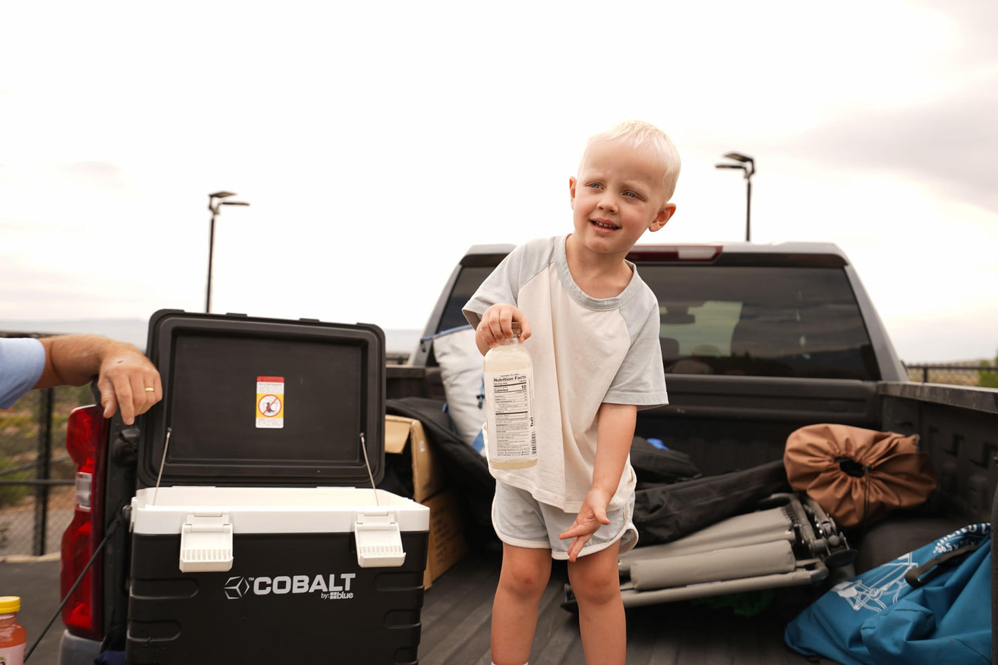 37 Quart Cobalt Weekender Cooler - Ice Chest by Blue Coolers for Camping, Sports Events, and Barbecues (Full Day Ice Retention) (White)