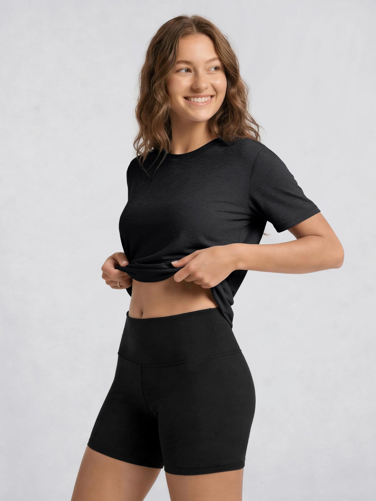 ODODOS Women's Performance Tee Ultra Soft odSTRATUM Tech Short Sleeve Relaxed Top Crew Neck T-Shirts, Black Heather, X-Large