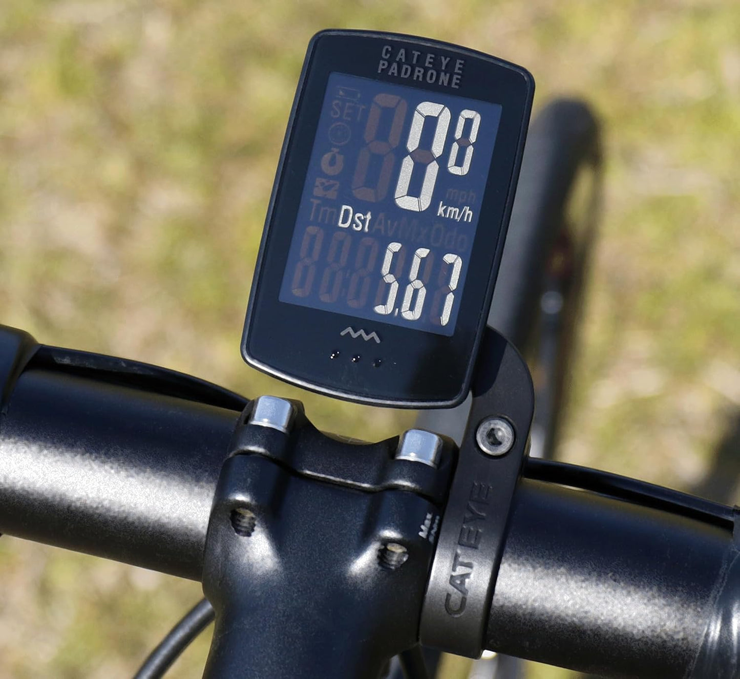 CATEYE Padrone Wireless Bike Computer – Oversized Display Cyclocomputer, Wireless Speedometer & Odometer, FlexTight™ Mount, Auto Start/Stop, Programmable Odometer