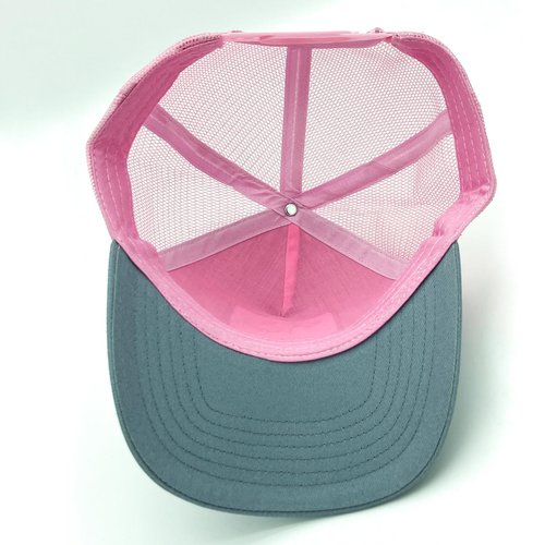 Senro Vientian Animal-Themed Trucker Hat with Polycotton Sweatband & Embroidered Patch, Color Clash Design (E, Parrot, Gray & Pink)