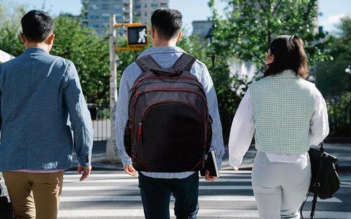 KUI WAN Backpack for Men and Women, Classical Bookbag with Multi-pockets Casual Daypack for College Sports Work Travel