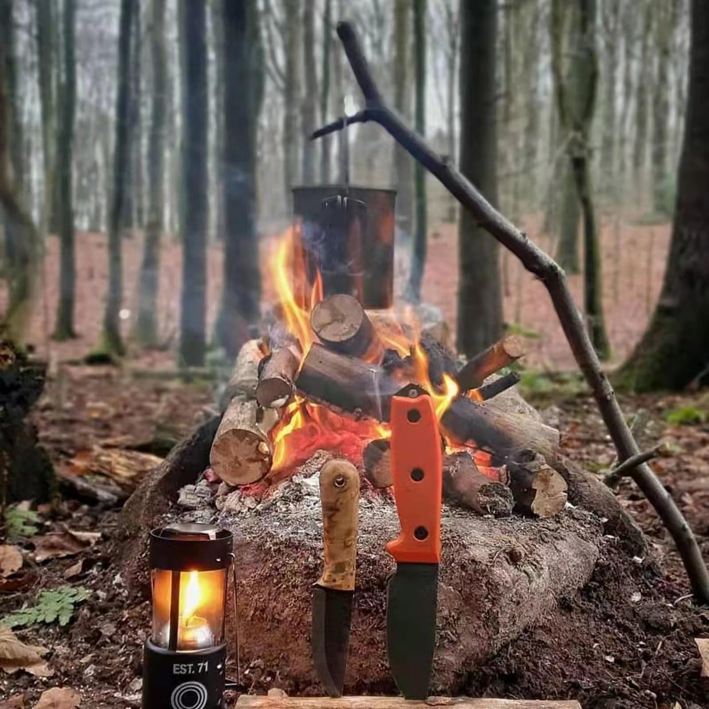 iBasingo 1250ml Titanium Hanging Mug with Lid Tea Coffee Water Cup Outdoor Camping Pot Ultra-light Portable Hiking Backpacking Cooking Kit Picnic Tableware Drinkware with Foldable Handle Ti3042D