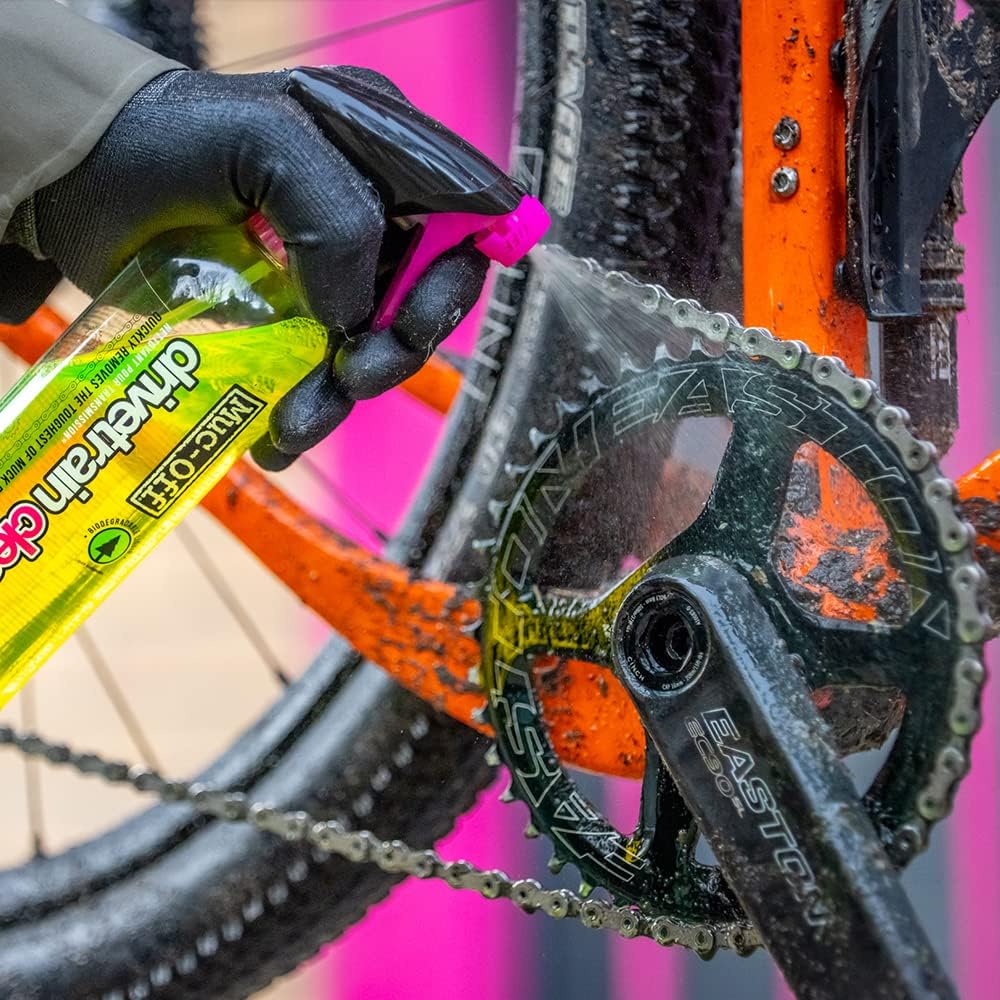 Muc-Off Bio Drivetrain Cleaner | Effective Biodegradable Bicycle Chain Cleaner and Degreaser Spray | Suitable for All Types of Bike