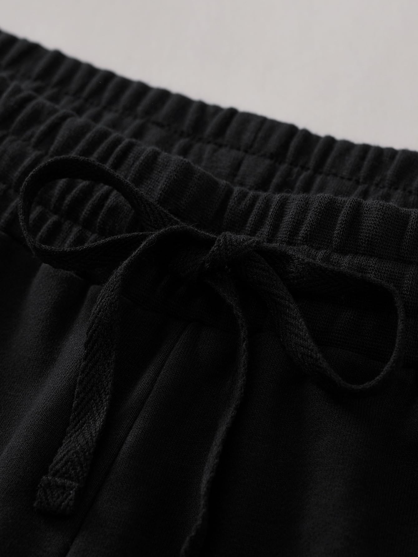 Weintee Women's Straight Leg Sweatpants Cotton Pants with Pockets M Black