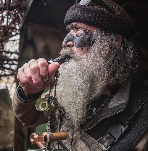 DUCK COMMANDER Jase Robertson Pro Series Duck Call | Must Have Hunting Accessory | Duck Hunting Realistic Sound Mouth Call