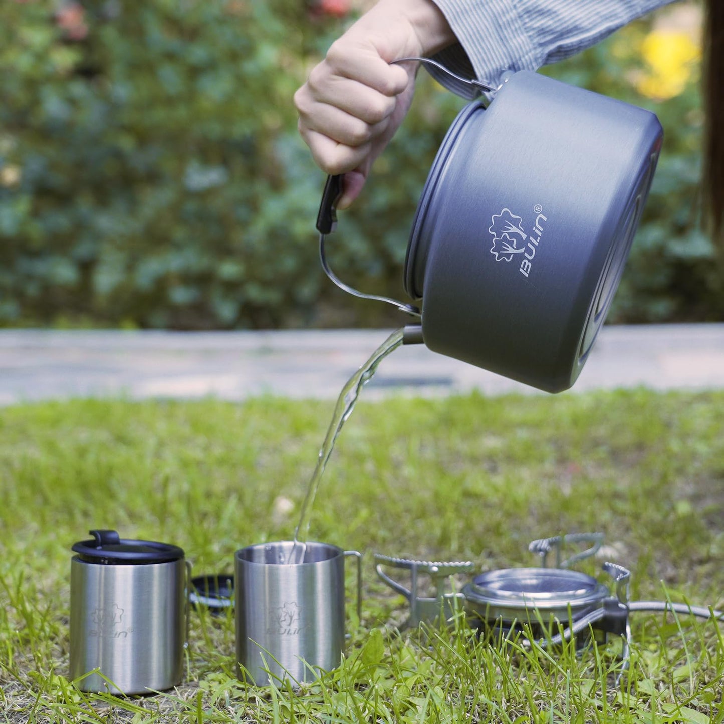 Bulin Camping Kettle, 2.2L Large Portable Stovetop Tea Kettle Fast Heating Boiling Hot Water for Open Fire Lightweight Coffee Pot with 2 Camping Cups & Lids for Outdoor Hiking Picnic Travel