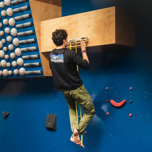 YY Vertical Verticalboard First Rock Climbing hangboard, Ideal for Training Sessions, Excellent Grip