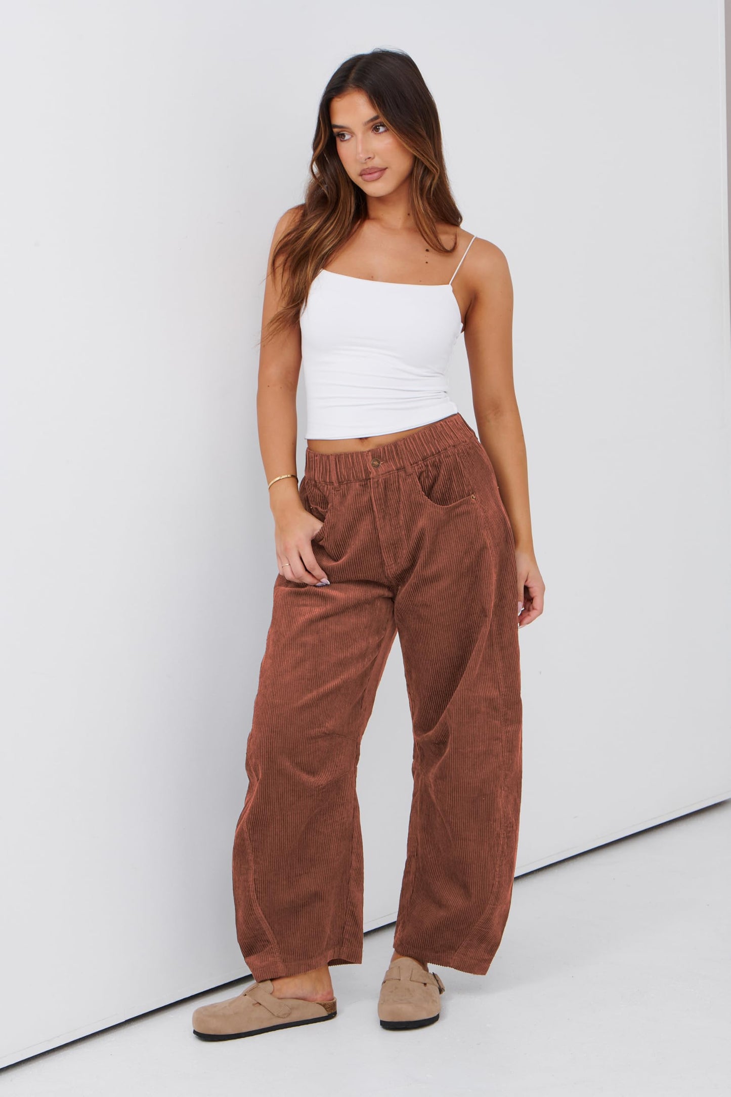 Lviefent Womens Mid Rise Cord Barrel Jeans Casual Baggy Wide Leg Corduroy Cropped Ankle Pants with Pockets (Burgundy-S)