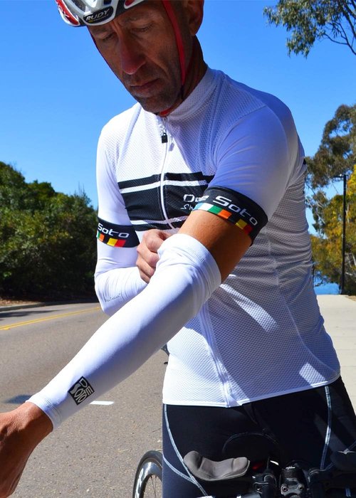 De Soto Skincooler Arm Coolers with UVB Sun Protection & Lower Skin Temperature - Gender Neutral