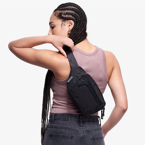 Chrome Industries Sabin Sling Bag for Men and Women – Large Main Compartment, Lightweight Recycled Materials – 3L, Sage