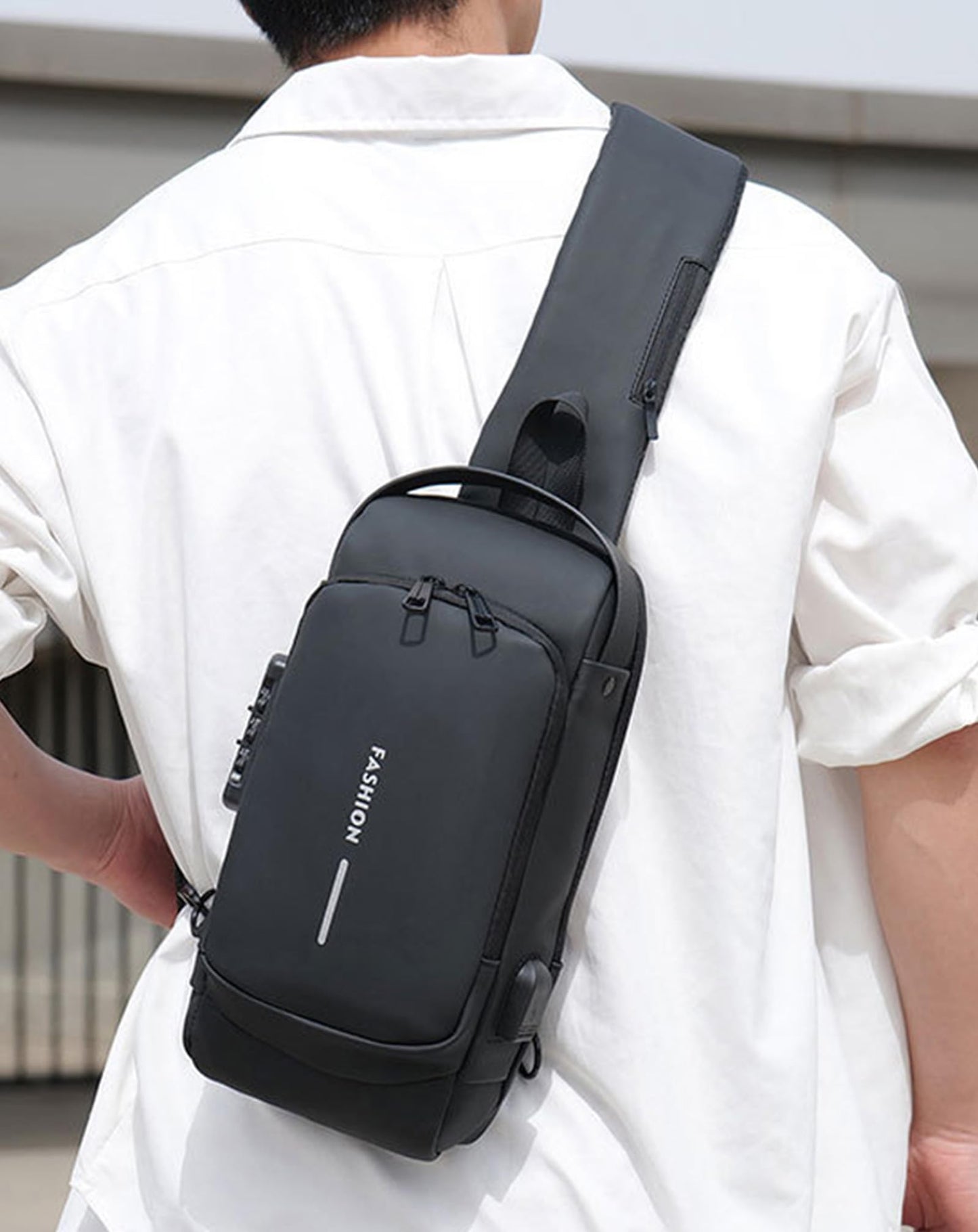 Geanbun Sling Bag for Men Anti-Theft USB Crossbody Backpack Waterproof Chest Daypack Lightweight Shoulder Bag (Black)