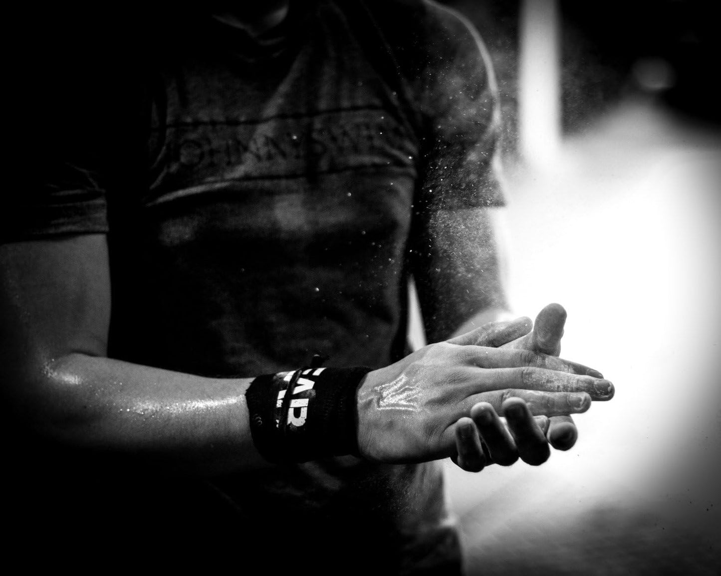 Powerlifting Wrist Wraps for Strength Training & CrossFit - One Size Fits All