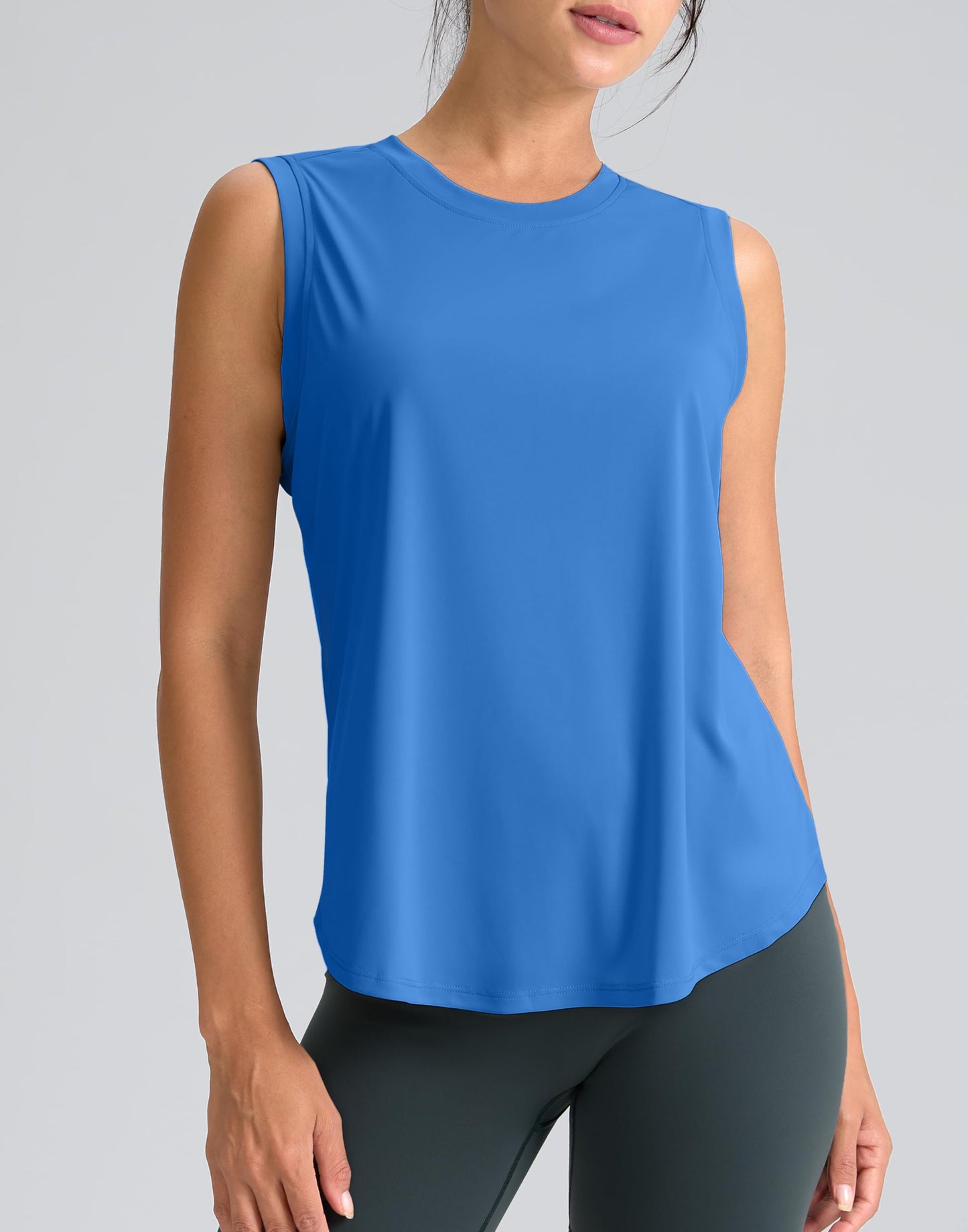 SANTINY Women's Sleeveless Workout Tops Breathable Lightweight Active Tennis Yoga Shirts Athletic Running Tank Tops for Women (Royal Blue_M)