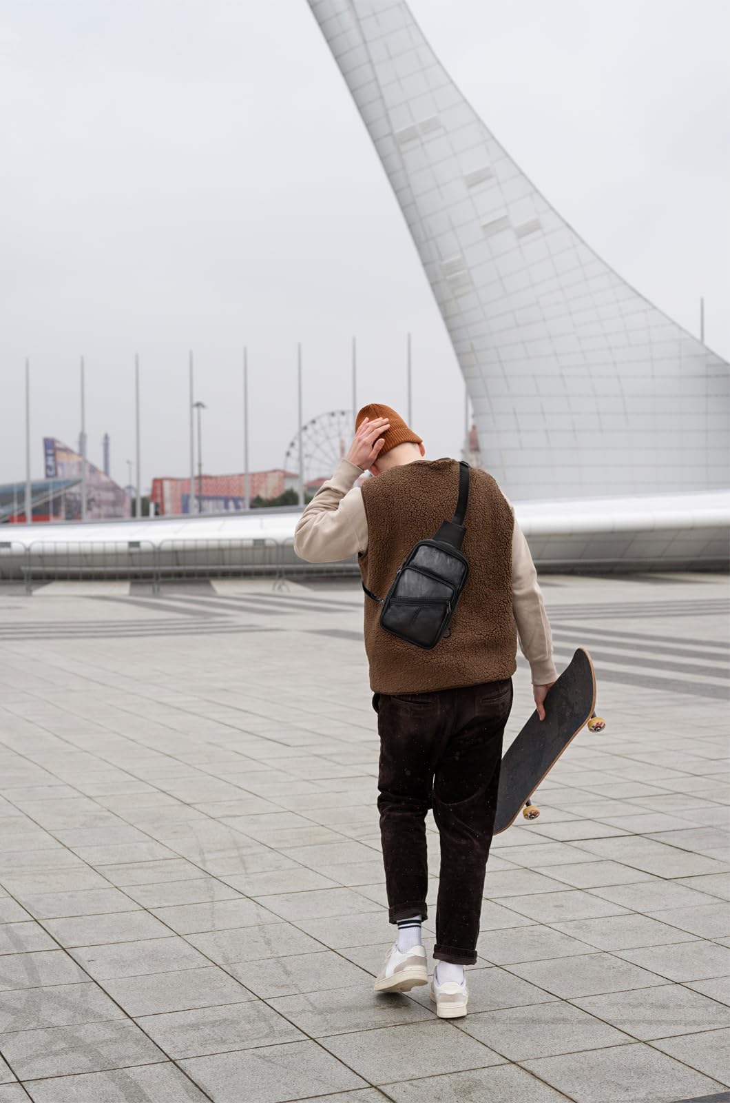 Furoching Daily Sling Bag for Men and Women, Small Leather Crossbody Chest Bag with Adjustable Straps, Lightweight Casual Backpack for Traveling Hiking