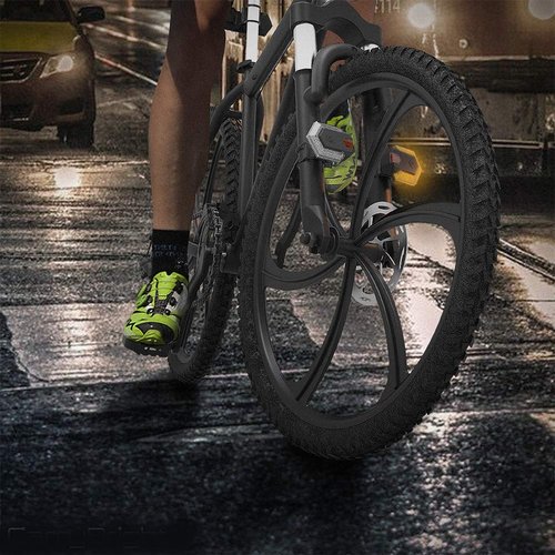 LIANGLIDE Turn Front and Rear Safety Warning Light with Remote Control Tail Light for Outdoor Cycling (As Shown)