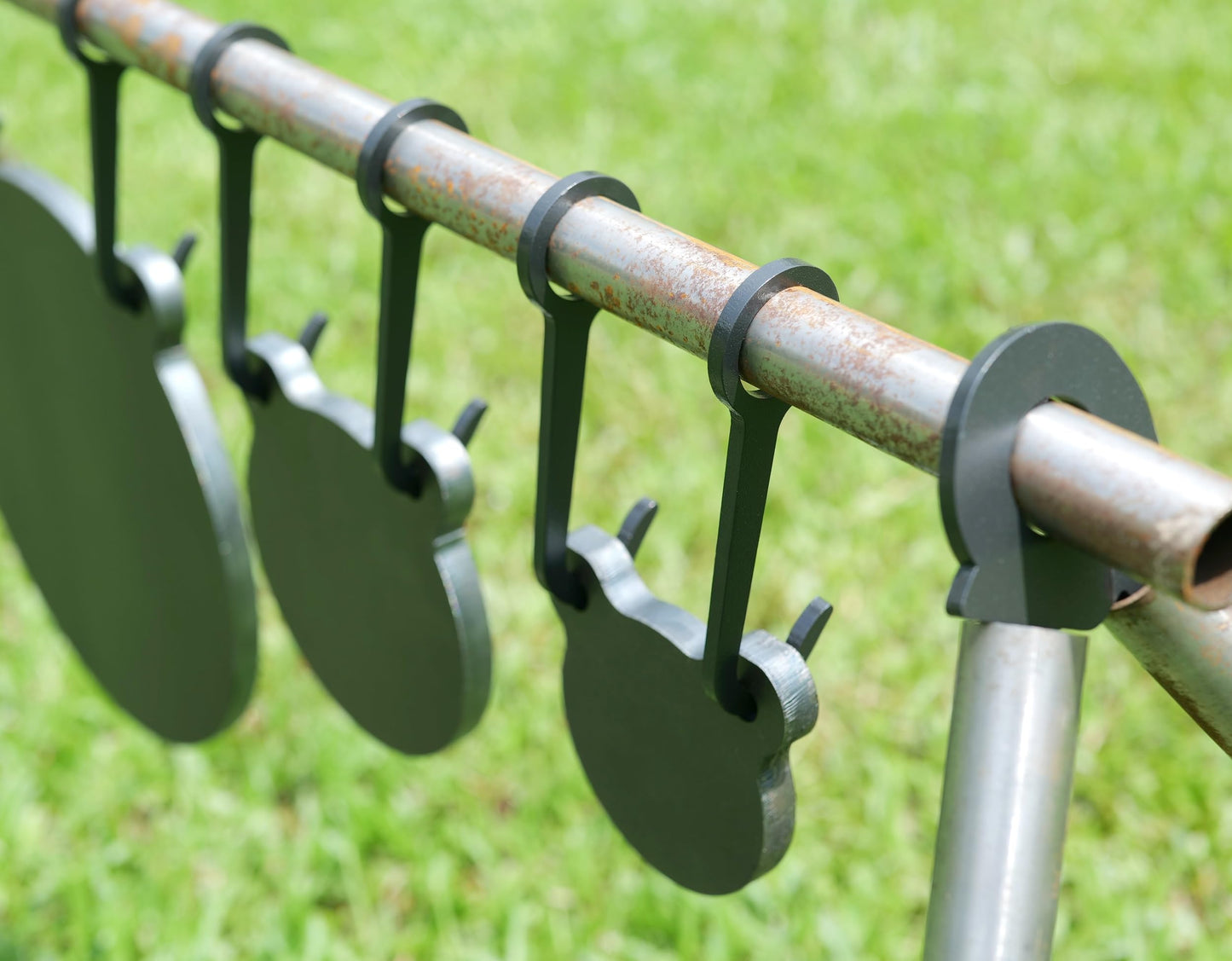 ECCEPOPU Steel Target Hangers, Steel Shooting Target Stand Kit & Hook for 1 Inch EMT Conduit