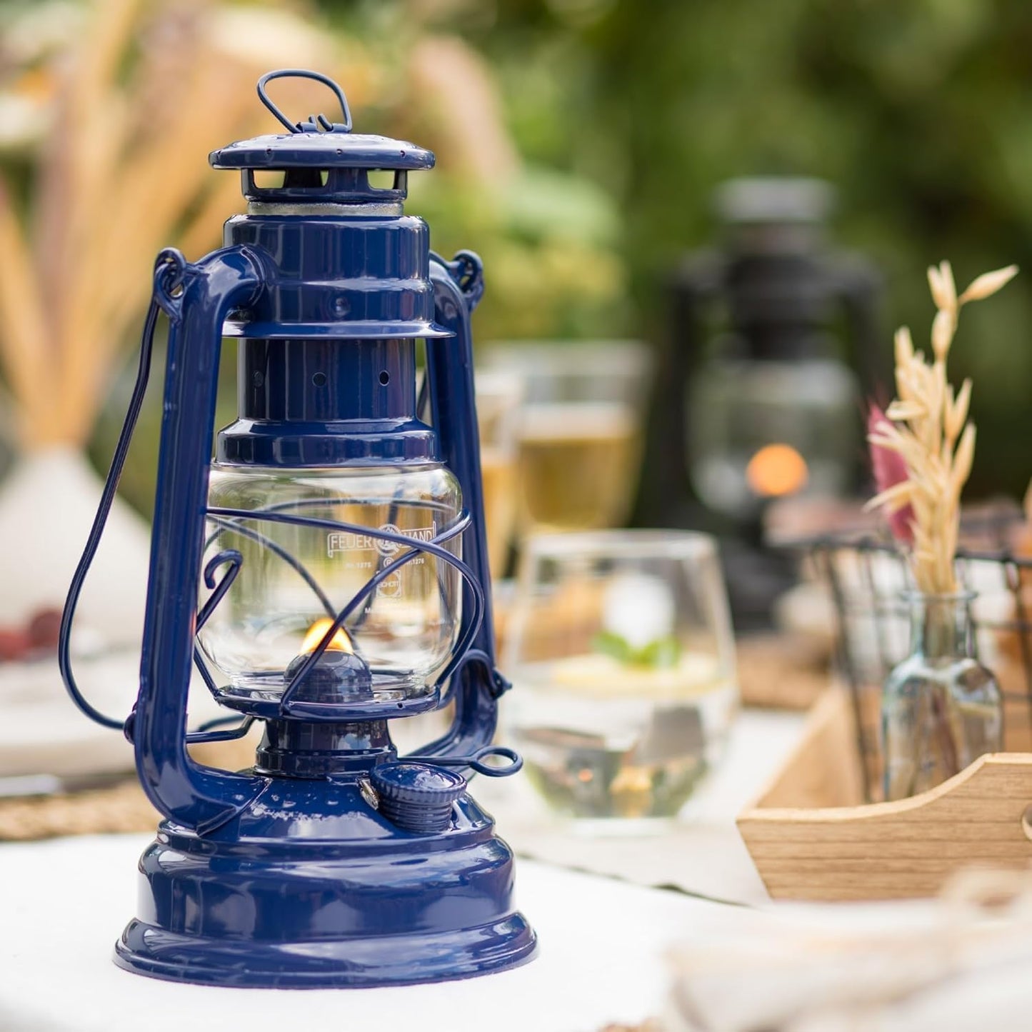 Outdoor Kerosene Fuel Lantern, German Made Weather Resistant Baby Special 276 Galvanized Hurricane Lamp for Camping or Patio, 10 Inches, Bronze