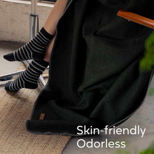 Molithe 100% Wool Blanket, 62" x 86", Warm, Thick, Washable, Military Wool Blanket, Great for Camping, Outdoors, Sporting Events, Survival Kits