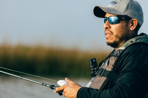 Hobie - Snook Float Polarized Sunglasses - Outdoor Sunglasses with HydroClean Lenses for Men and Women - Cobalt Mirror Lenses/Satin Black Frame