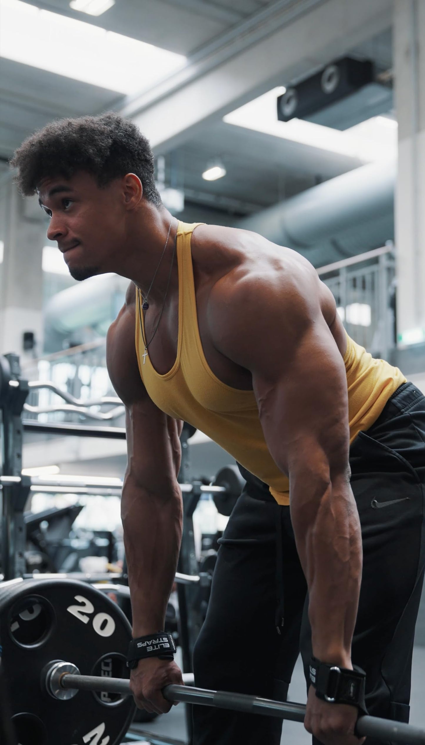 Fitgriff® Elite Straps - Lifting Wrist Straps (Rubber Grips) for Weightlifting, Gym, Workout, Deadlift - Anti-Slip Revolution for Men and Women (Black, XS)