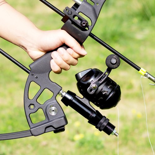 SOPOGER Bowfishing Reel Combos Kit - Bow Fishing Reel for Adult Spincast Reel & Reel Mount Seat Smooth Powerful Fishing Gear for Recurve Compound Bowfishing and Slingshot Fishing (Black)