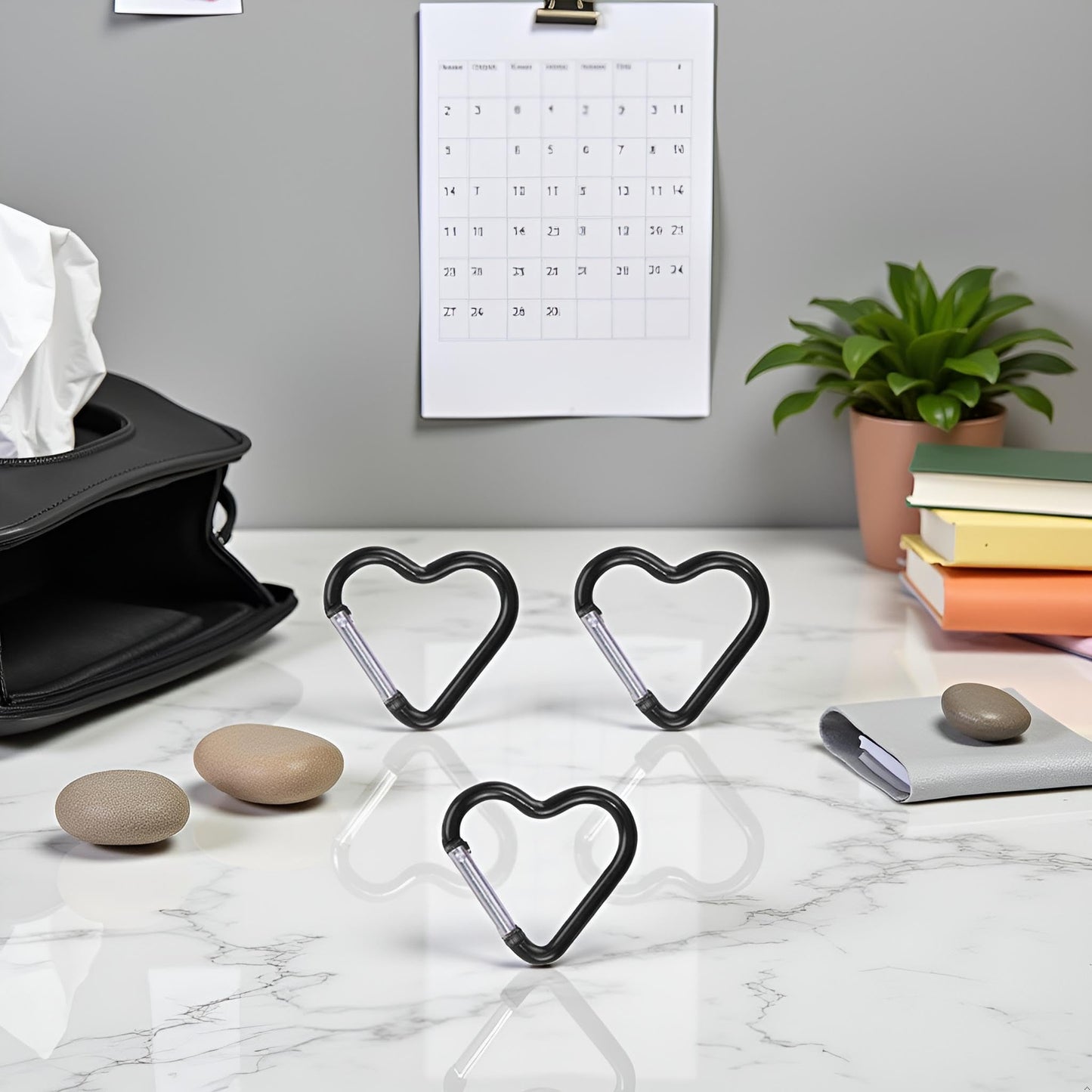 3Pcs Black Heart Shaped Snap Hook Aluminum Heart Key Ring Keychain Clip for Backpack Key Purse Straps，Fasteners，Buckles