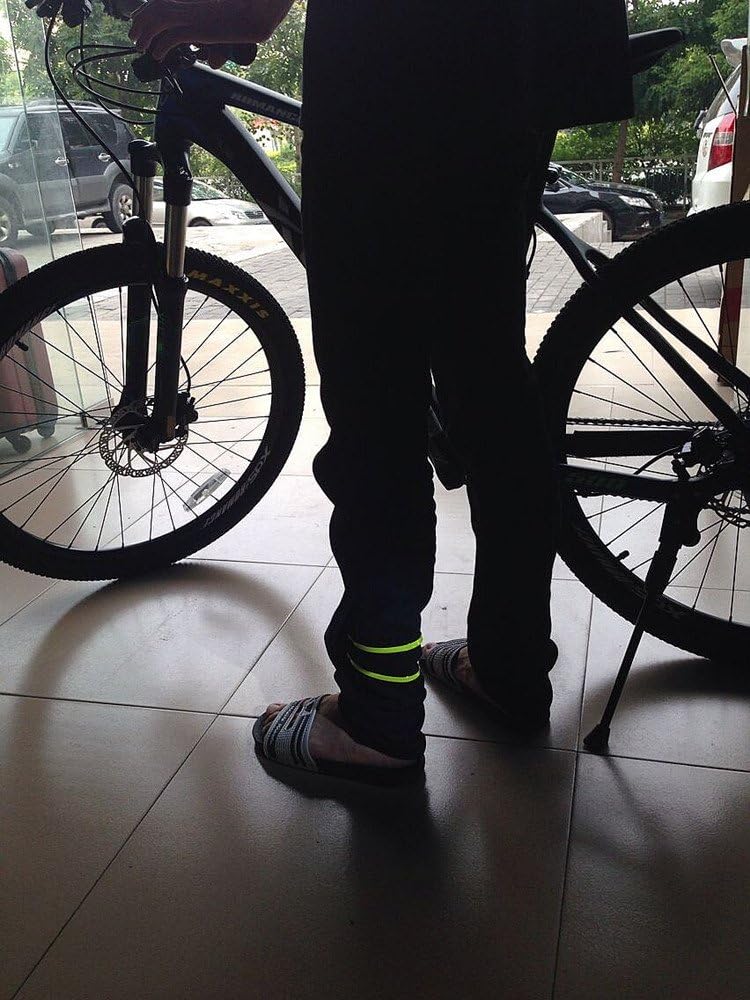 Fonder Mols Bicycle Safety Metal Pants Clips - Upgraded Leg Bands (1 Pair)