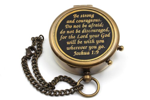 Be Strong and Courageous, Do Not Be Afraid Brass Engraved Compass with Stamped Wooden Case – Inspirational Birthday, Confirmation, and Baptism Gifts – Brown