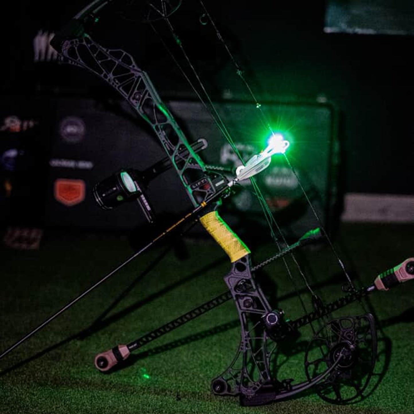 KEAUP 12 Pack X Lighted Nocks Universal Fit for Arrows with ID .204/.233/.244/.246 Light Up Nocks with ON/Off Switch for Archery Hunting