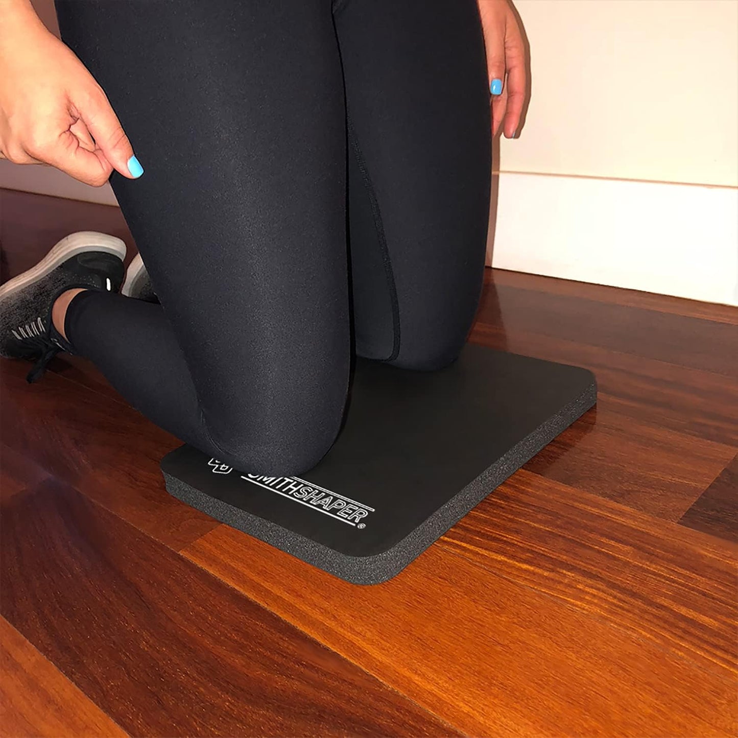 SmithShaper® SUPER PAD Thick Exercise Knee Mat (25.4mm) Cushions Knees and Elbows During Ab Rollouts (ab rolls), Knee Pushups and Planks Workouts/Yoga | Durable, Soft Nitrile Rubber | Resists Odors