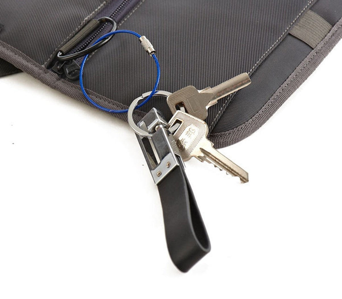 Mini Skater Stainless Steel Wire Cable Key Chain Key Ring Easy to Lock(Black)