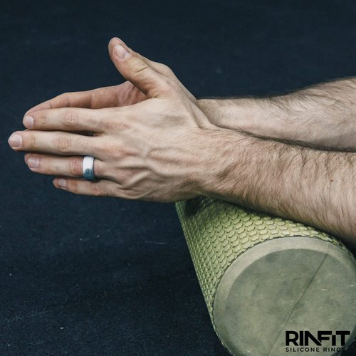 Rinfit Silicone Wedding Bands for Men and Women - 7 Infinity Rings SetL, Size 10