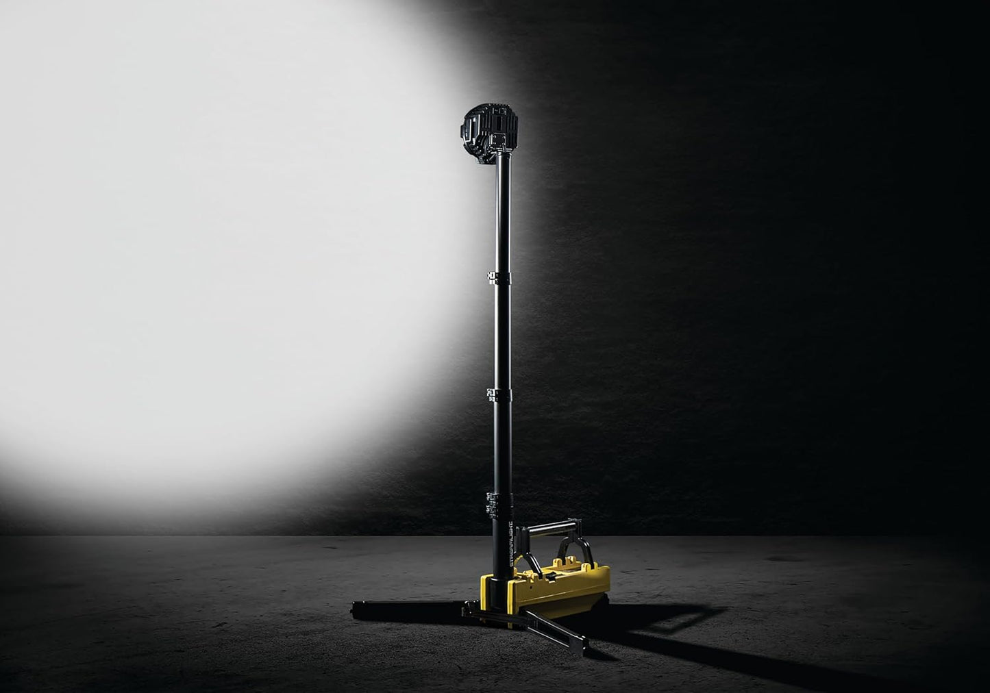 Streamlight 45670 Portable Scene Light 10,000-Lumen Portable and Collapsible Flood Light with Heavy-Duty Shoulder Strap, 120V AC Charger, 12V DC Cord and 6-Foot Extension Pole, Yellow