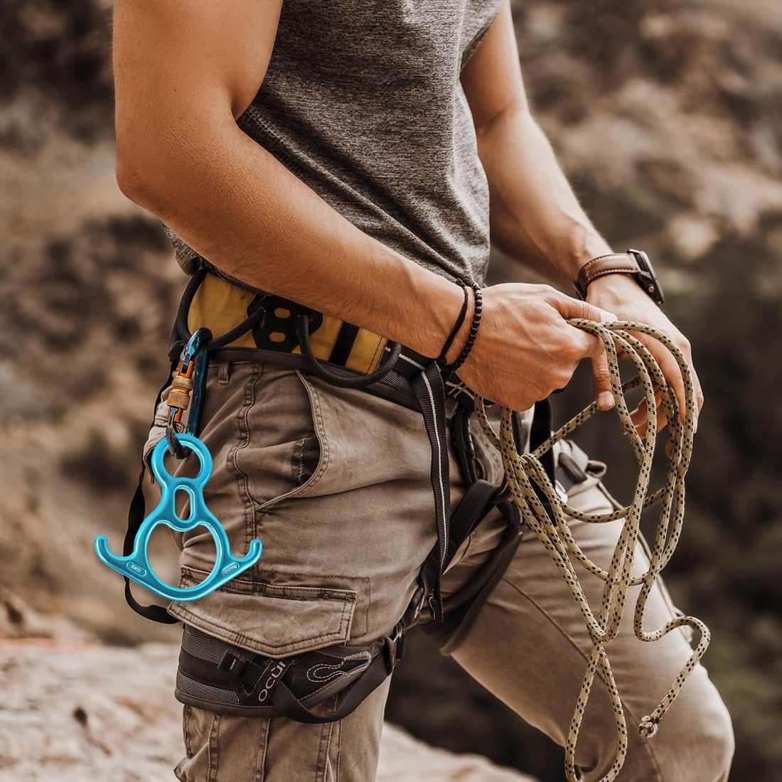 NewDoar 50KN 11000 LBF Rescue Figure,8 Descender Large Bent-Ear Belaying and Rappelling Gear Belay Device for Rock Climbing, Aerial Dance,Ziplining and Peak Rescue 7075 Aluminum Alloy