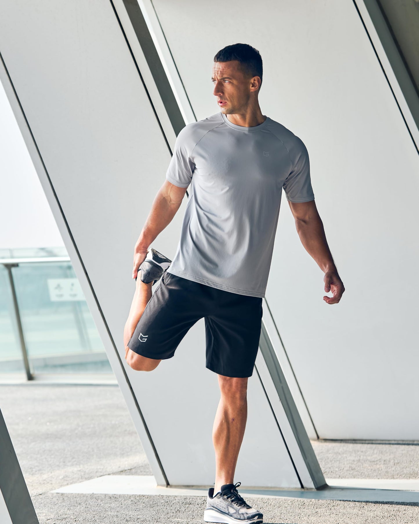 G Gradual Men's Athletic Running Shorts with Zipper Pockets Quick Dry 7"/ 5"/ 9" Workout Gym Shorts for Basketball Hiking(Black,9XXL)