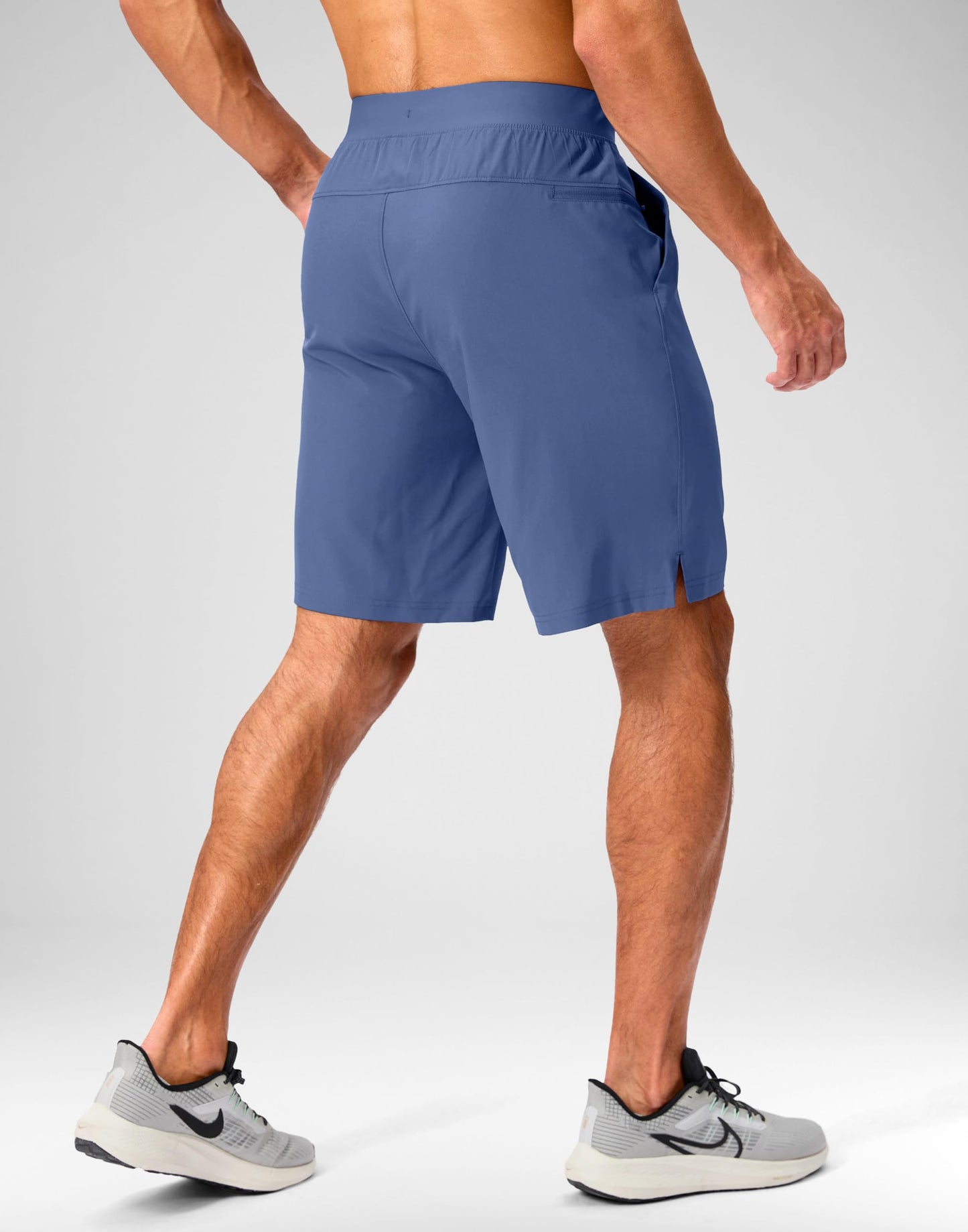 Soothfeel Men's Running Shorts with Zipper Pockets 9 Inch Lightweight Quick Dry Gym Sports Athletic Workout Basketball Shorts for Men (Blue, M)