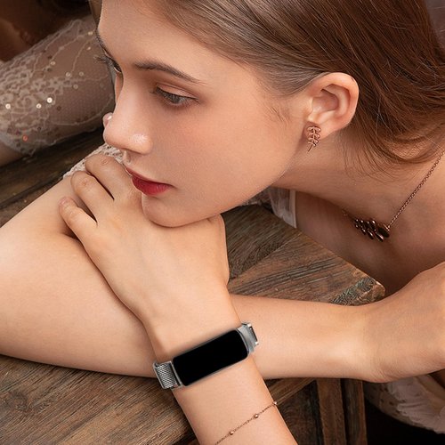 Meliya Compatible with Fitbit Inspire 3 Bands Women Men, Stainless Steel Metal Mesh Loop Adjustable Wristband Replacement Straps for Fitbit Inspire 3 Fitness Tracker