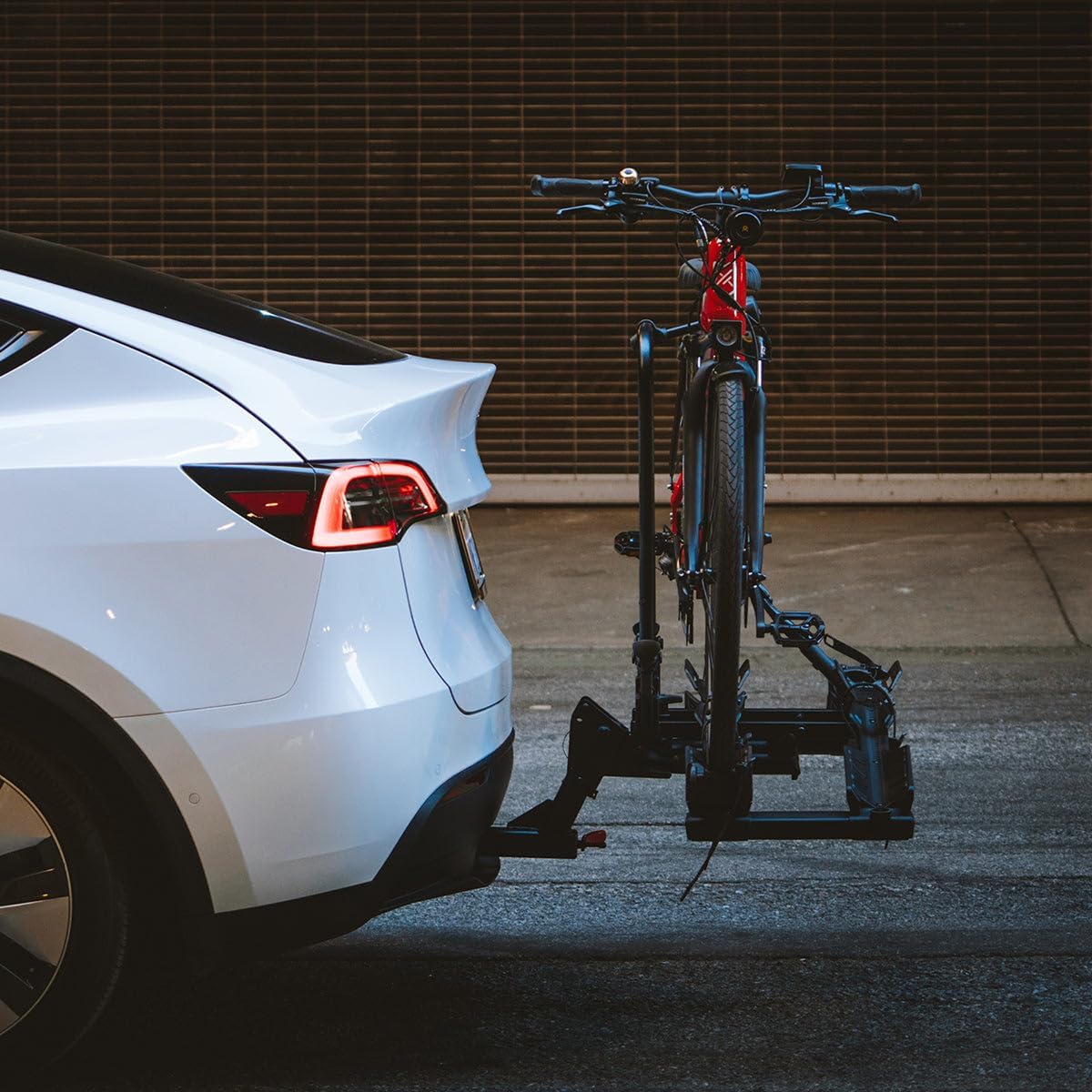 Hollywood Racks Destination E Hitch Bike Rack with Ramp for 2 Bikes up to 70 lbs Each - Secure, Lockable Electric Bike Rack - Premium, Foldable Bicycle Car Racks for Standard or E-Bikes