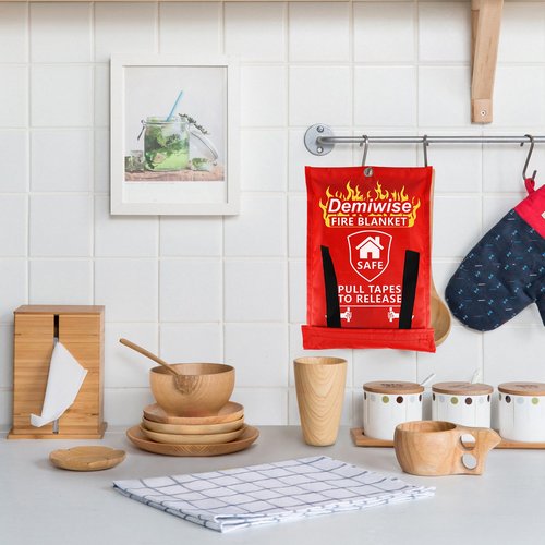 Demiwise Fire Blankets for Home and Kitchen,4-Pack 40"x40" Emergency Fire Safety Blankets for People House Car Office Warehouse Emergency Survival Safety
