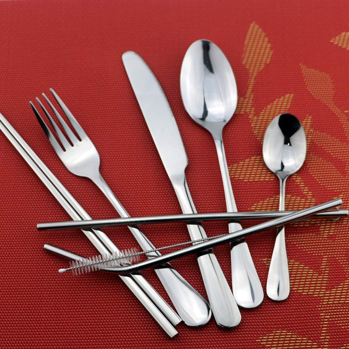 8 Pieces Stainless Steel Mirror Poblished Flatware Set Reusable Cutlery Set Travel Utensils Set with Straws for Camping Office or School Lunch,Dishwasher Safe (Rose Gold)