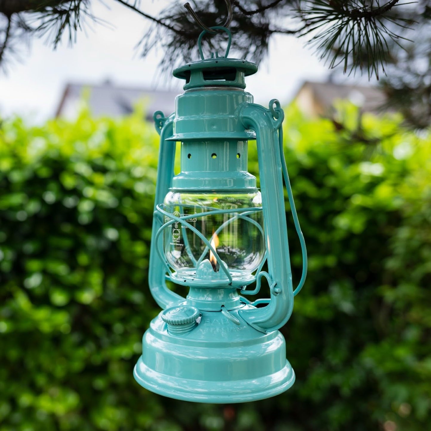Outdoor Kerosene Fuel Lantern, German Made Weather Resistant Baby Special 276 Galvanized Hurricane Lamp for Camping or Patio, 10 Inches, Bronze
