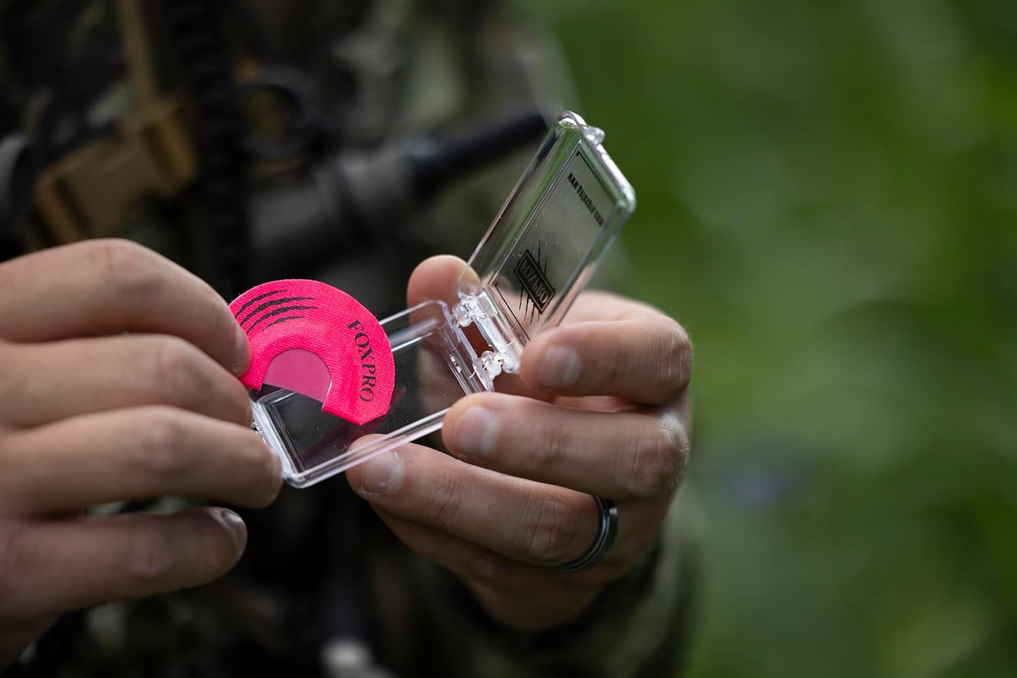 FOXPRO Gun Slinger Howler Predator Mouth Call for Coyote Hunting Creates Female Coyote Vocalizations