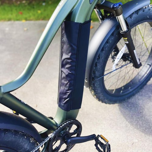 E-Bike Battery Protective Cover, Integrated E-Bike Battery Cover, Frame Cover, Waterproof and Dustproof for Cold Weather - Fits Frames with 11.8-14.2 Inches Circumference (Black)
