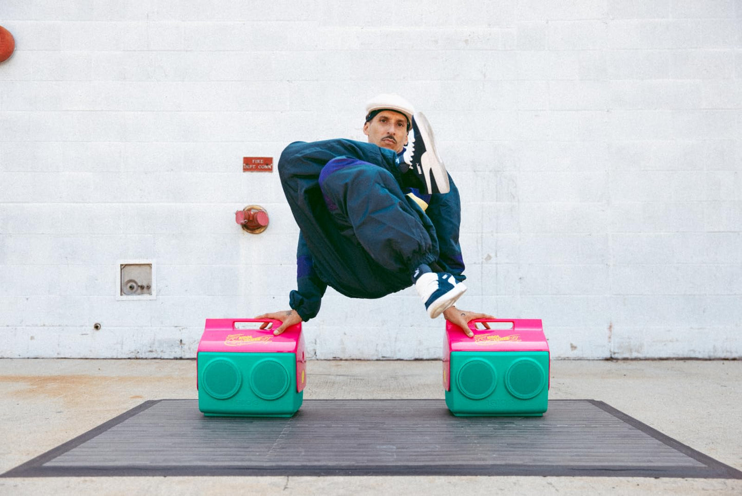 Igloo Jade Playmate Kool Tunes