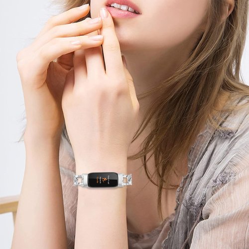 Yimofy Metal Band Compatible with Fitbit Luxe Bands for Women Shiny Rhinestone Bracelet Strap Adjustable Replacement Bands for Fitbit Luxe Tracker (Silver)