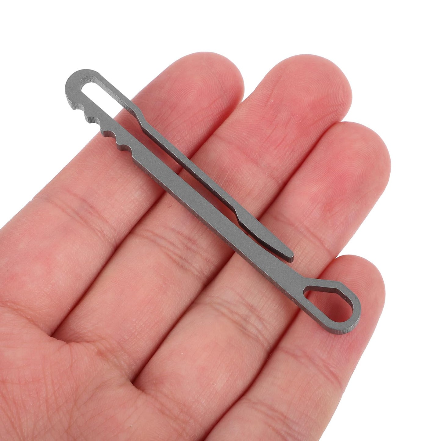 BESPORTBLE Titanium Alloy Keychain - Lightweight Grey Keyring for Keys Holding and Outdoor Use Durable Carabiner Clip