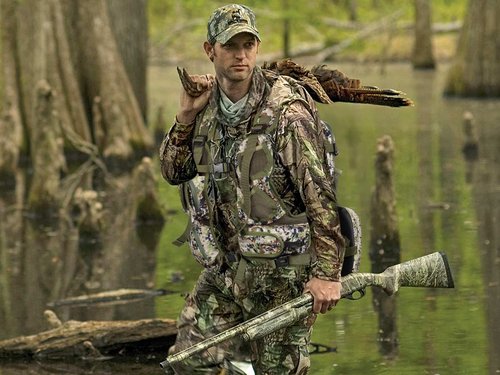 LUCKY CLOVER Turkey Vest, Comfortable Turkey Hunting Vest with Seat Cushion, Turkey Hunting Gear Accessories (Mountain Camo)