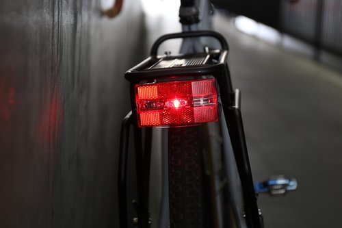 CATEYE Reflex Rack Bike Safety Light – IPX4 Waterproof Rear Reflector & LED Safety Light for Rear Bicycle Racks, Fits Urban, Commuter, Touring Bikes, 200+ Hour Runtime, AA Battery