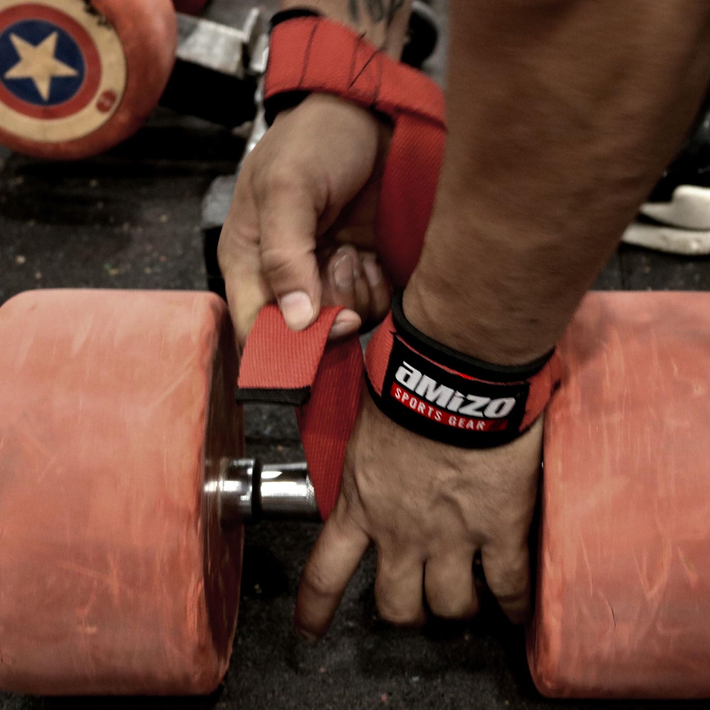 Amizo Lifting Wrist Straps for Weightlifting (1 Pair) 18 Inches Neoprene Cushioned Wrist Padded for Bodybuilding, Powerlifting, Strength Training, & Deadlifts